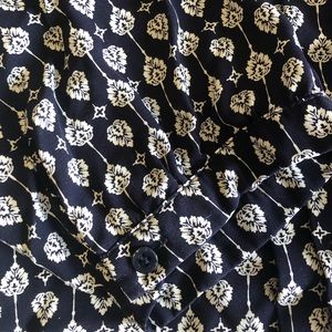 Blouse with 3/4 length sleeve